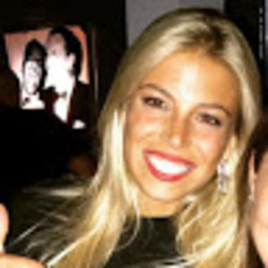 Meet your Posher, Caroline